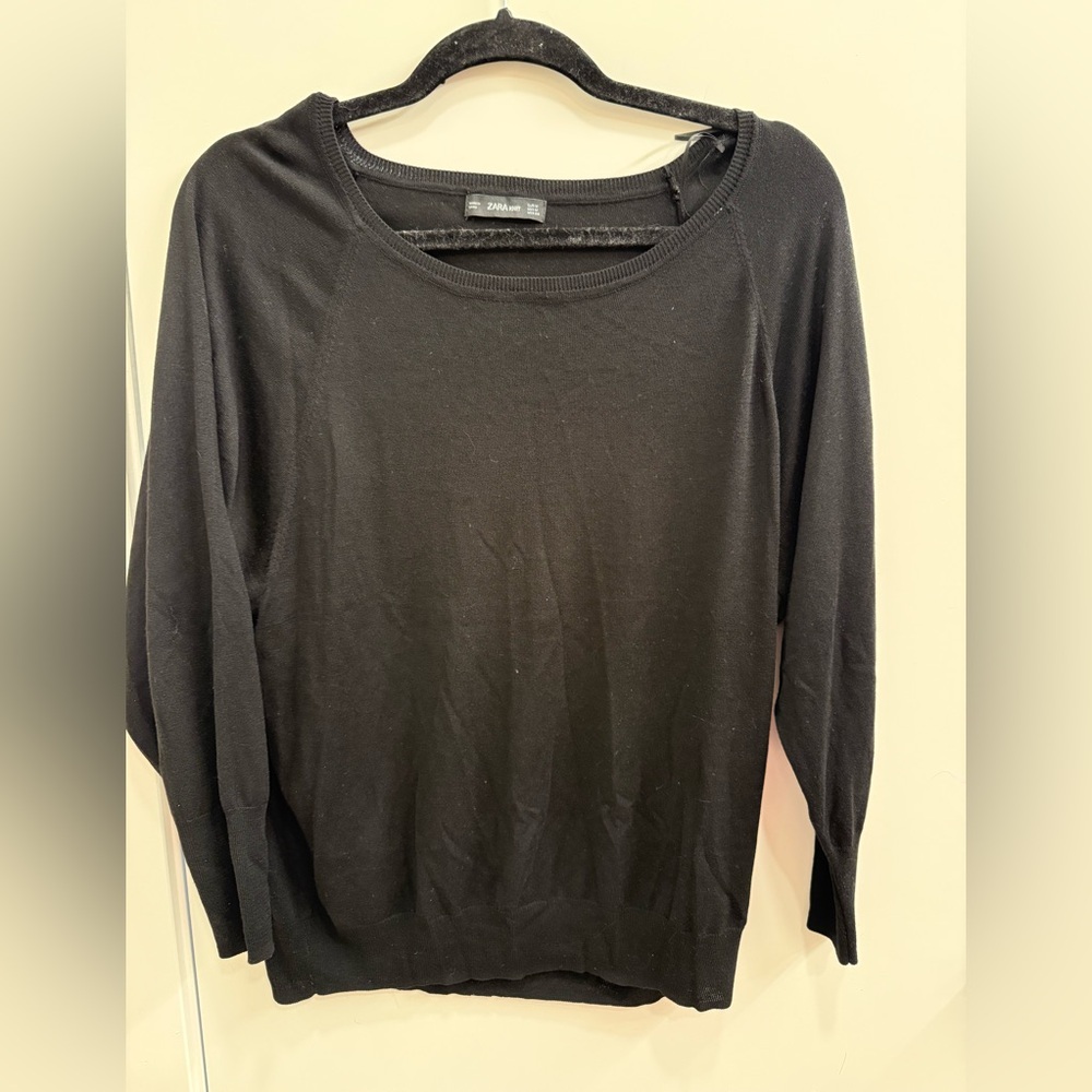 Zara Women's Classic Black Crew Neck Sweater - Picture 1 of 2